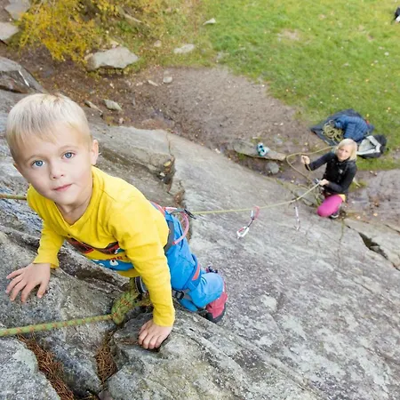 Апартаменты Haus Gstrein Serafin